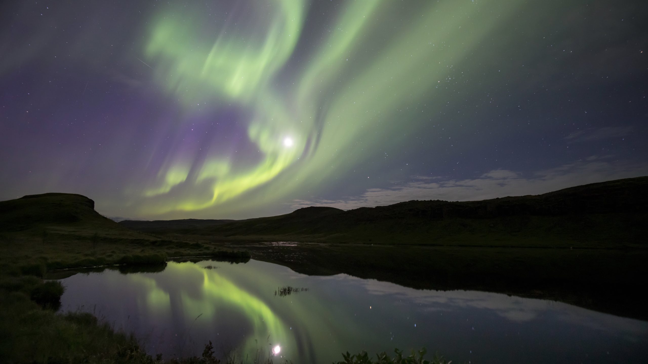Iceland's northern lights season