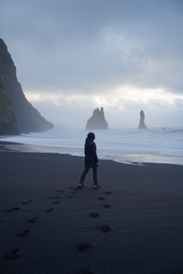 black sand beach iceland, Destination black sand beach Iceland: 10 of our favorite unforgettable beaches to watch the northern lights from