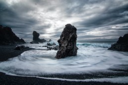black sand beach iceland, Destination black sand beach Iceland: 10 of our favorite unforgettable beaches to watch the northern lights from
